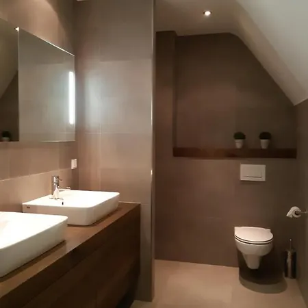 펜션 House, Free Parking, Wifi And 5 Min To Beach. 노르트베이크